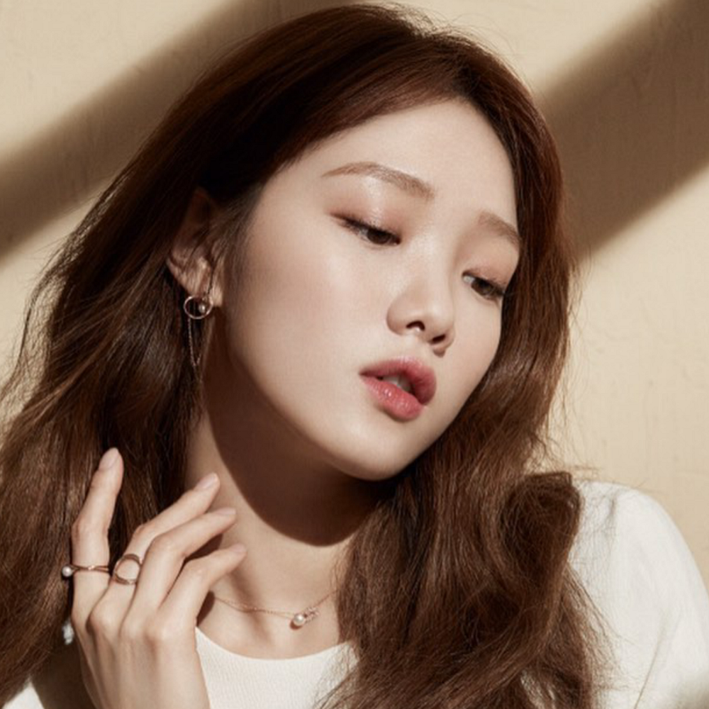 Biodata Lee Sung kyung Profil Film Drama Foto Lengkap - Biodata Artis